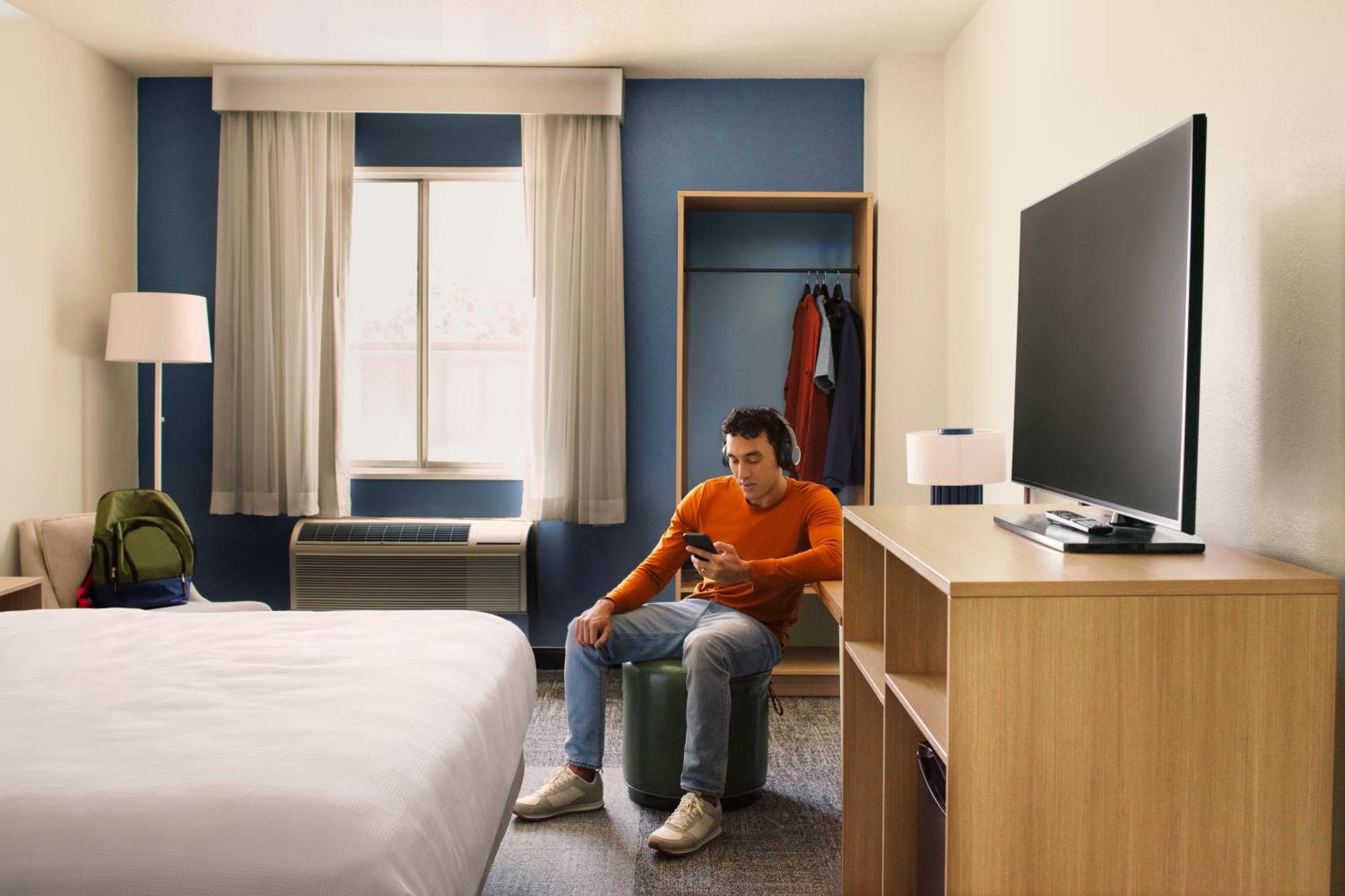 Spark By Hilton 2*