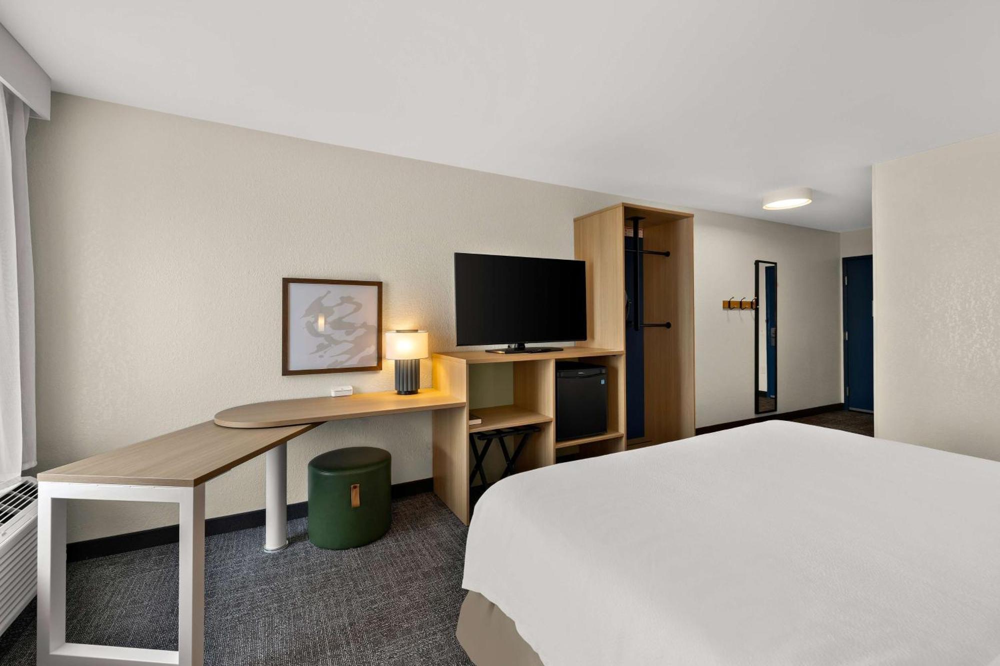 Hotel Spark By Hilton 2*