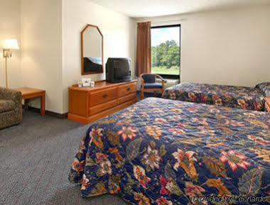 Spark By Hilton